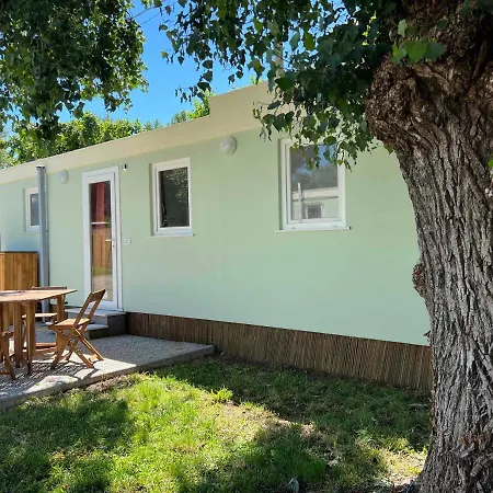 The Camp By Maggiore Suites Maccagno Exterior foto